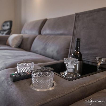 Penthouse Leonarda With Private Parking Apartamento PUY Exterior foto