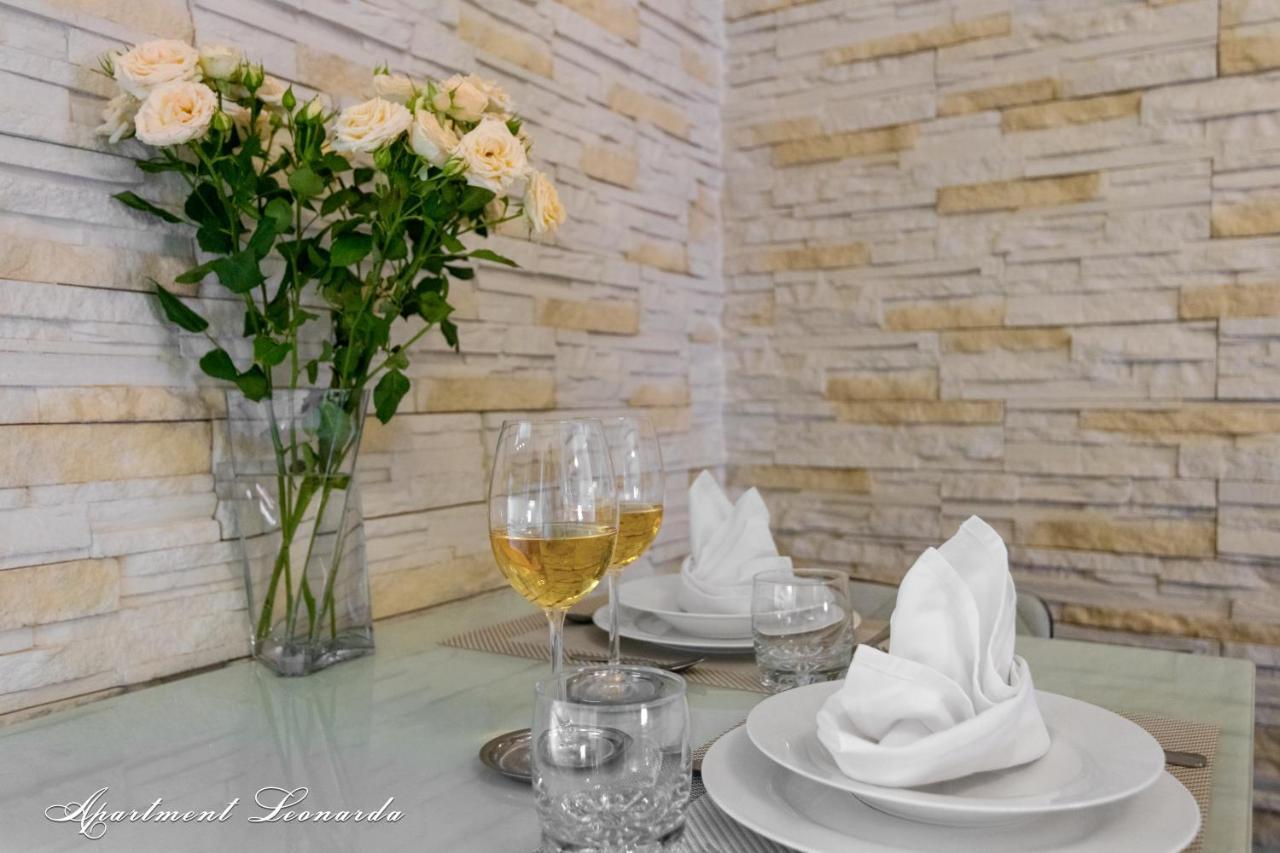 Penthouse Leonarda With Private Parking Apartamento PUY Exterior foto
